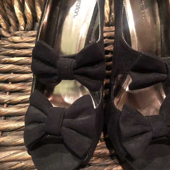PREOWNED XHILARATION OPEN TOE HEELS WITH BOW CUTOUTS SIZE 6.5 - Picture 3 of 9